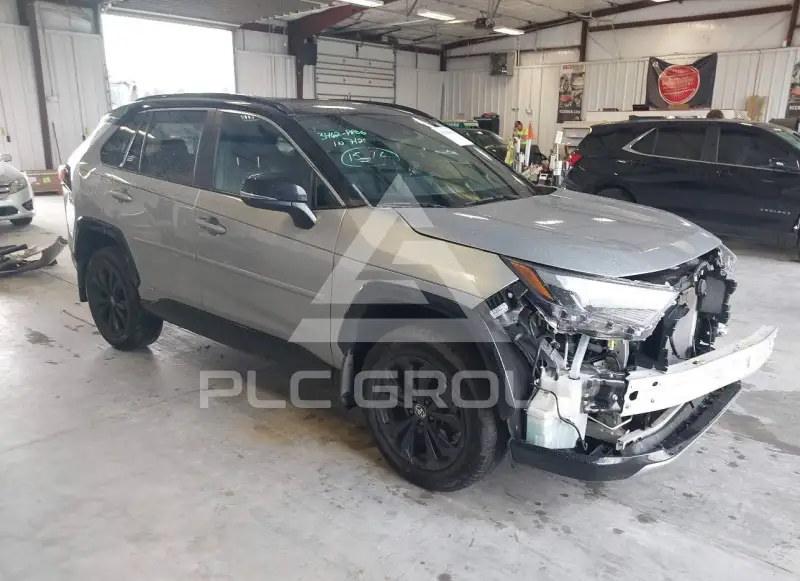 2022 Toyota RAV4 photo