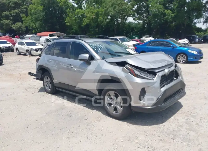 2022 Toyota RAV4 photo