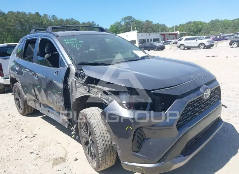 2022 Toyota RAV4 фото