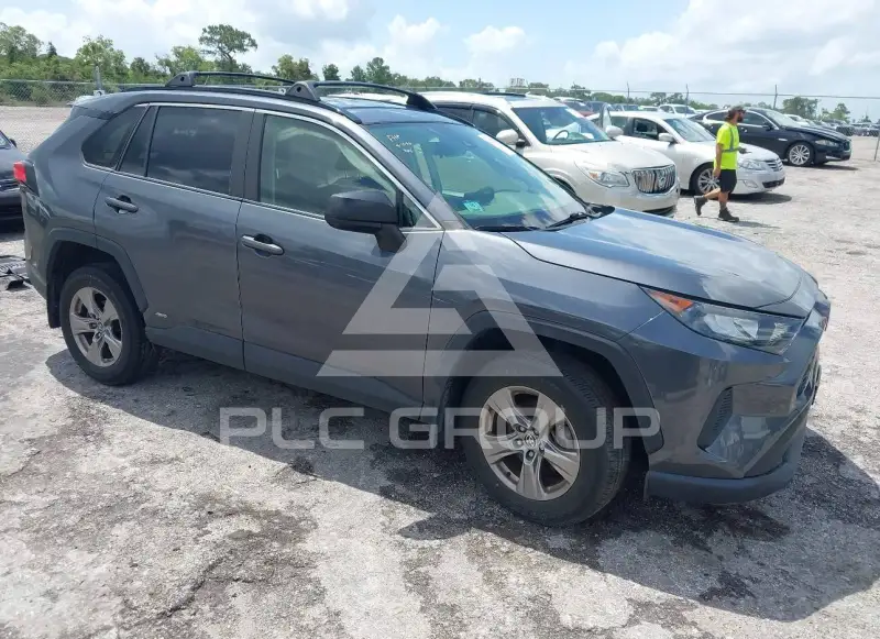 2022 Toyota RAV4 фото