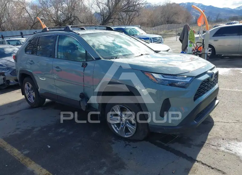 2022 Toyota RAV4 фото