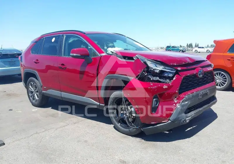 2022 Toyota RAV4 фото