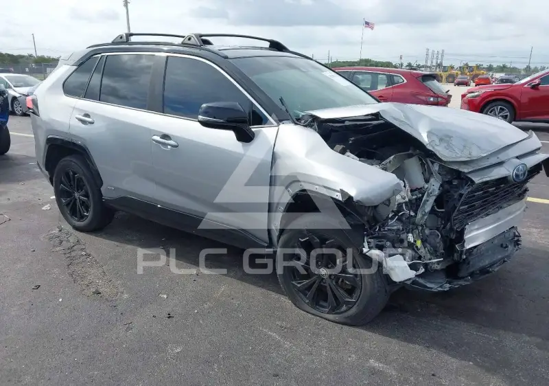 2022 Toyota RAV4 фото