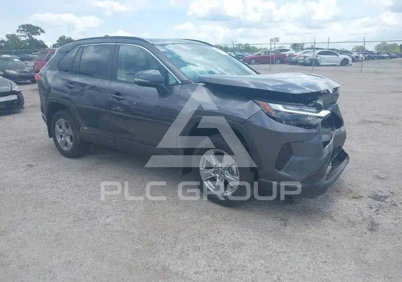 2022 Toyota RAV4 фото