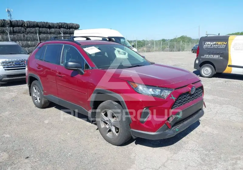 2022 Toyota RAV4 фото
