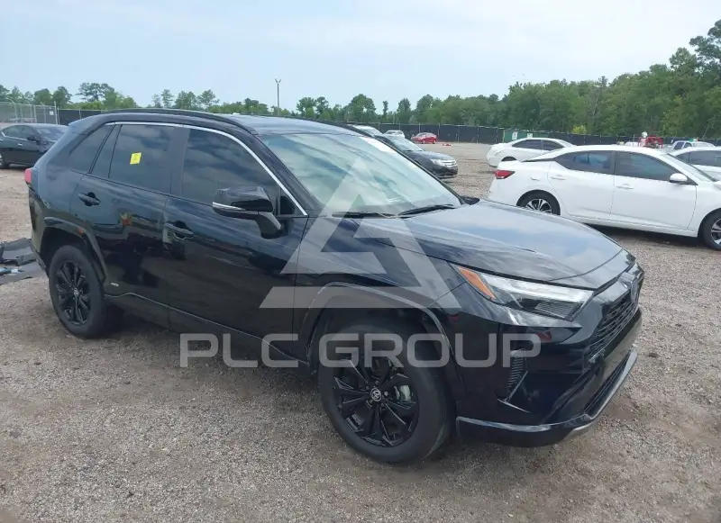 2022 Toyota RAV4 фото