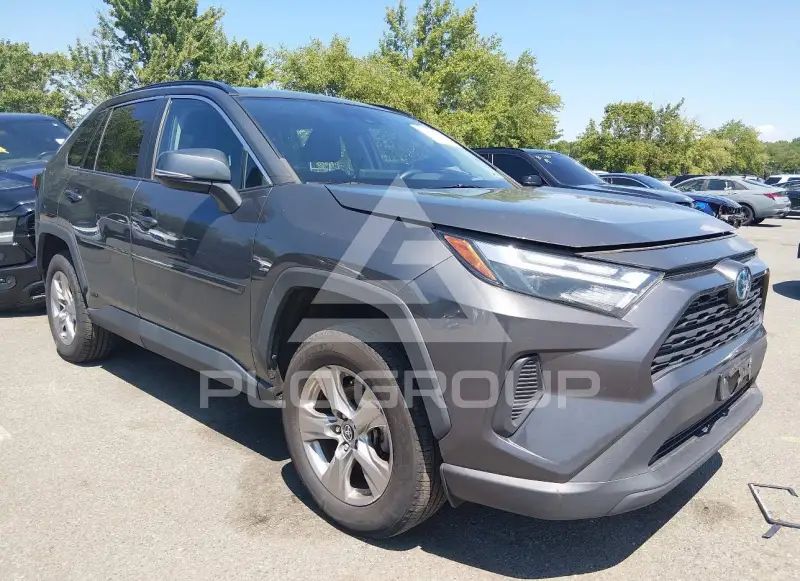 2022 Toyota RAV4 фото