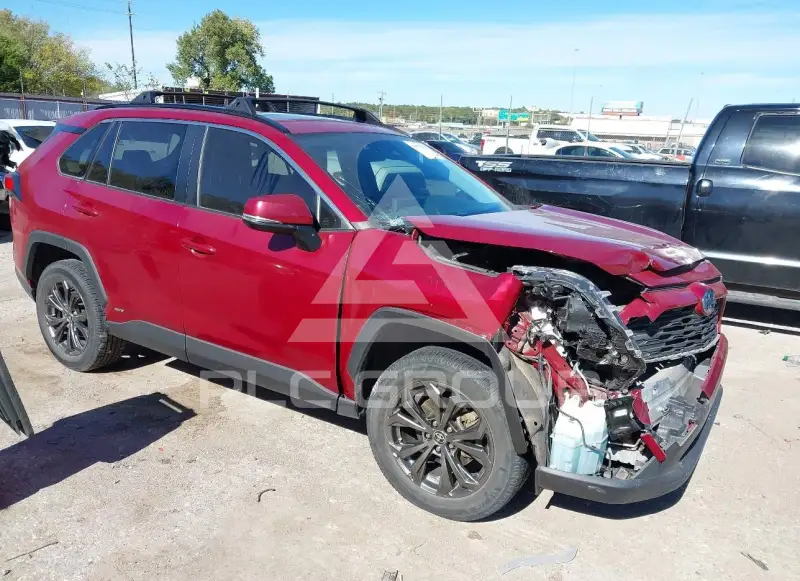 2022 Toyota RAV4 фото