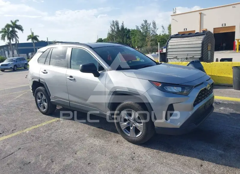 2022 Toyota RAV4 фото