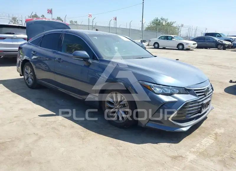2022 Toyota AVALON photo