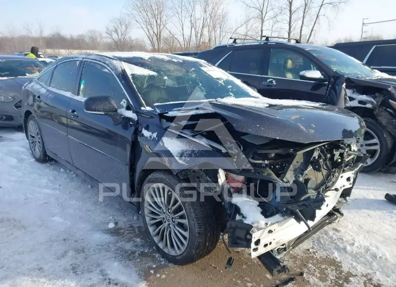 2022 Toyota AVALON photo
