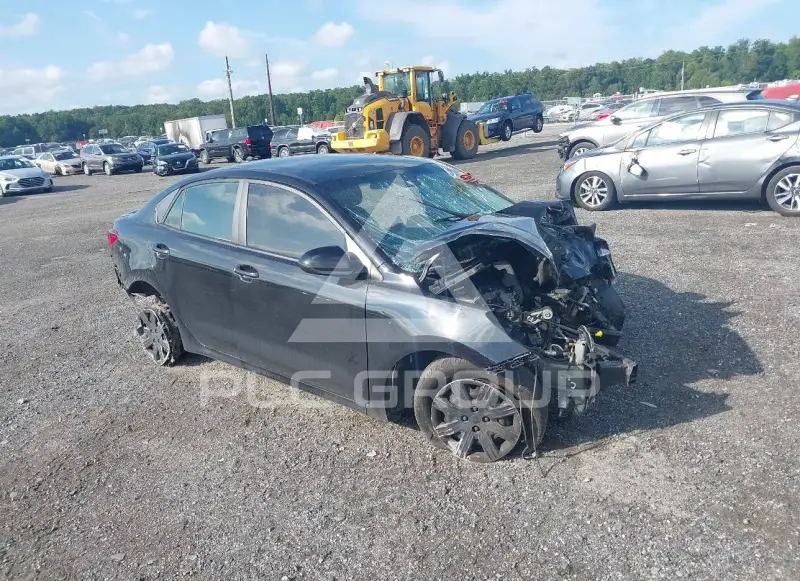 2022 KIA Rio фото