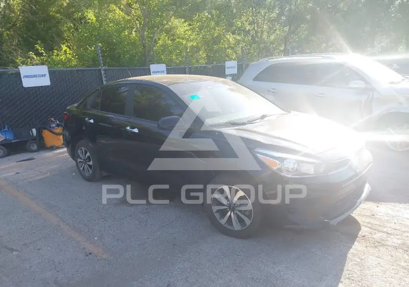 2022 KIA Rio фото