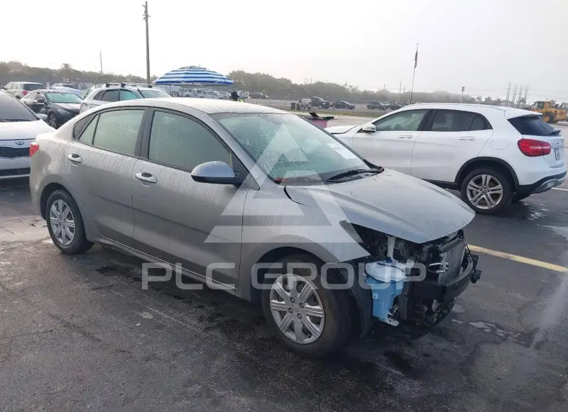 2022 KIA Rio фото