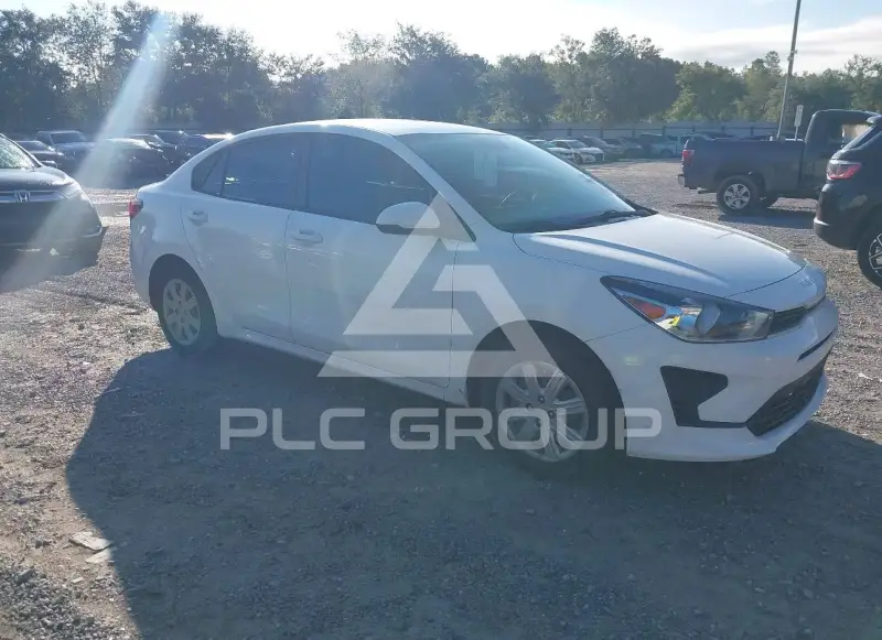 2022 KIA Rio фото