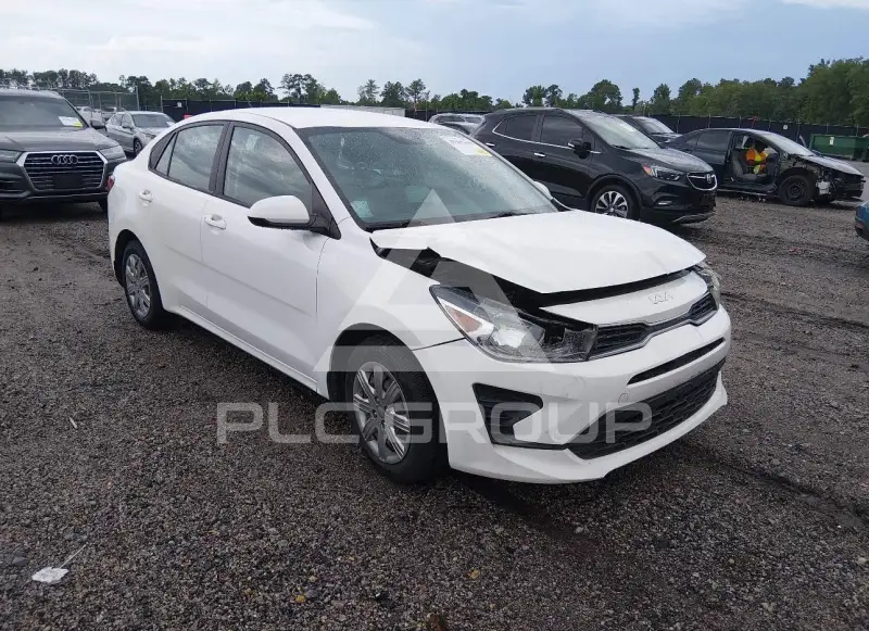 2022 KIA Rio фото