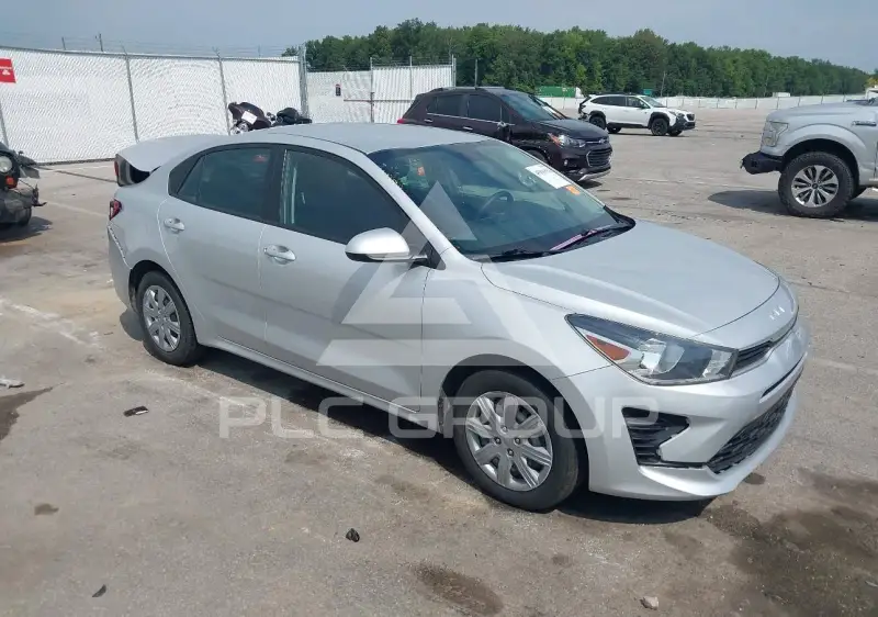 2022 KIA Rio фото