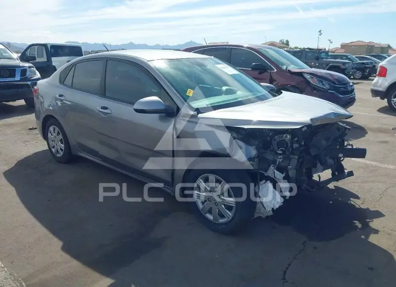 2022 KIA Rio фото