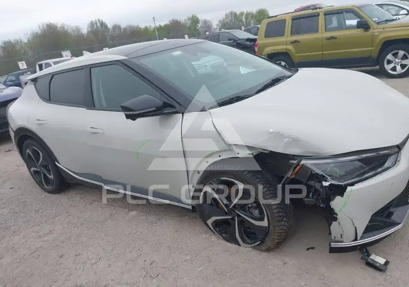 2022 KIA EV фото