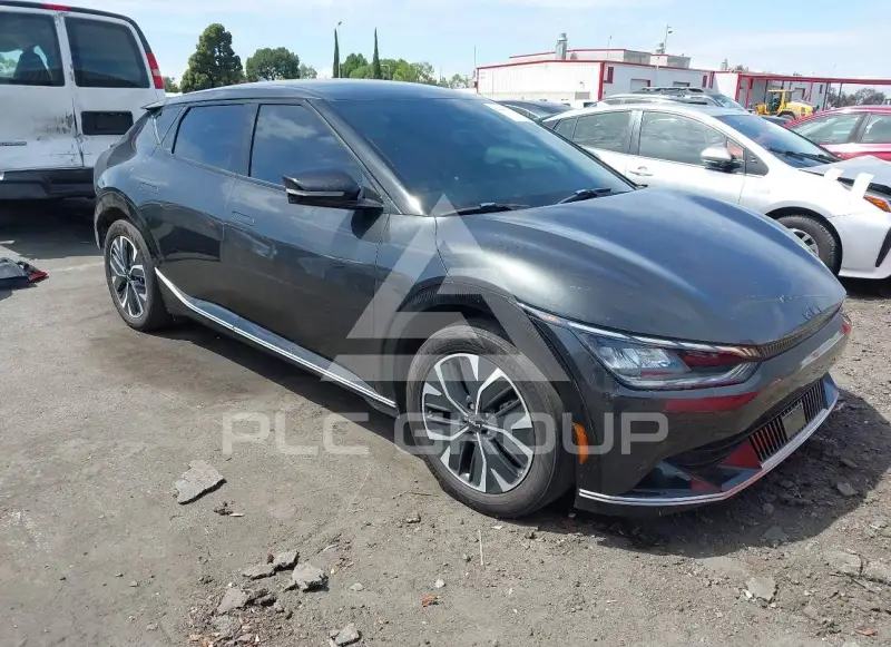 2022 KIA EV фото
