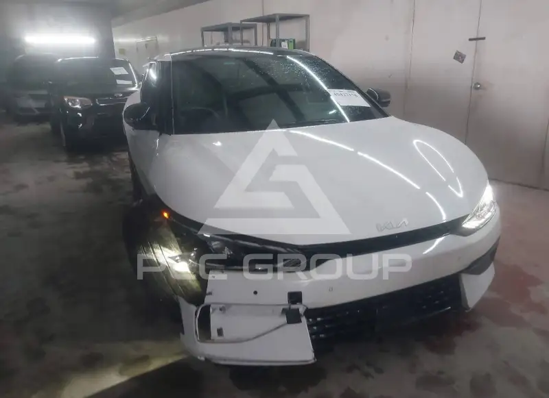 2022 KIA EV photo