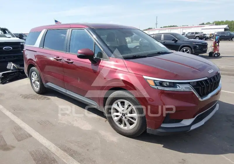 2022 KIA Carnival фото