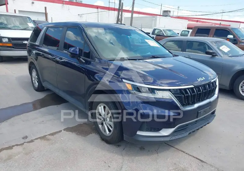 2022 KIA Carnival фото