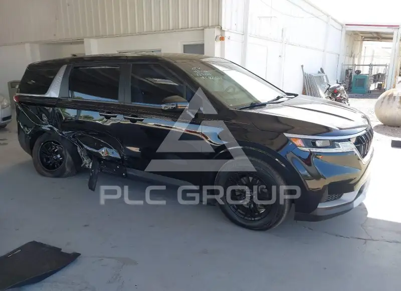 2022 KIA Carnival photo