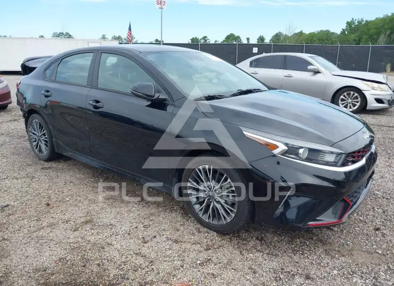 2022 KIA Forte photo