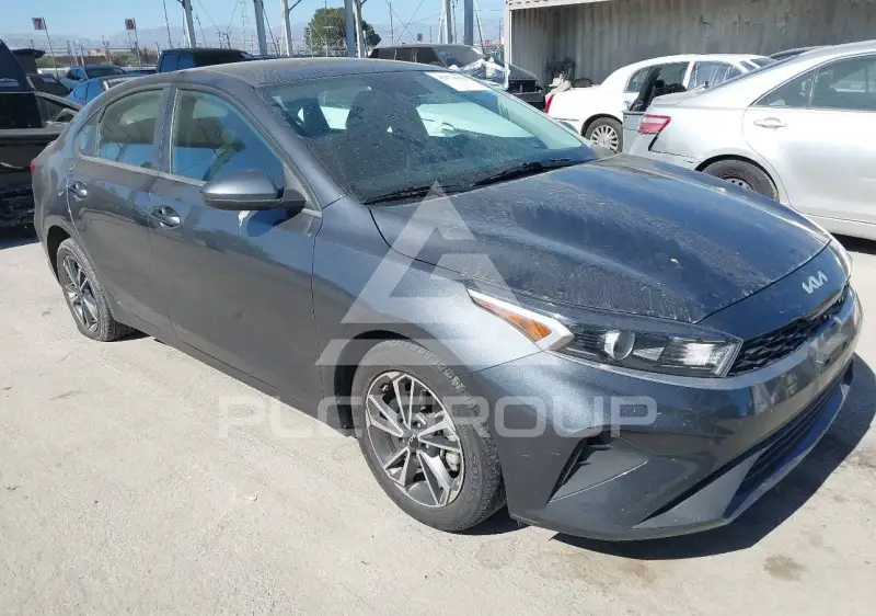 2022 KIA Forte photo