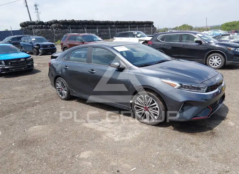 2022 KIA Forte photo