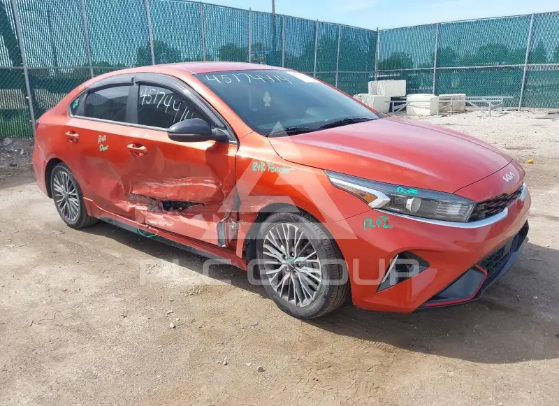 2022 KIA Forte photo