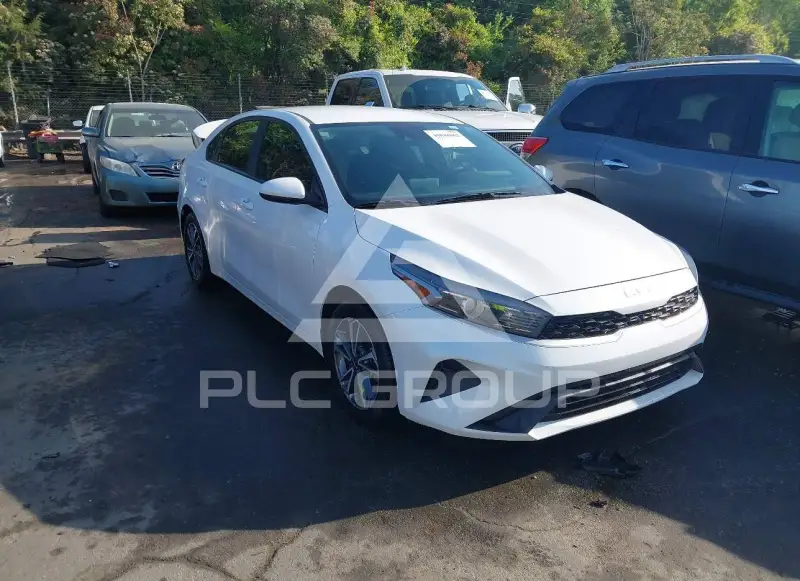 2022 KIA Forte фото