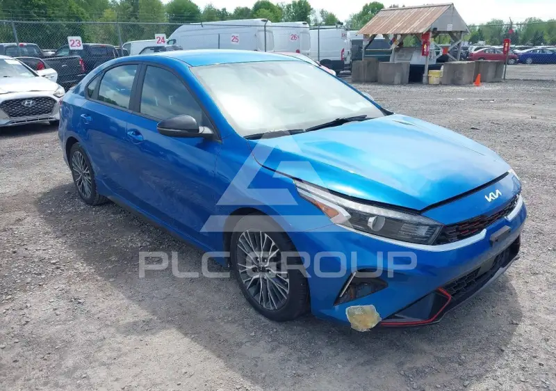2022 KIA Forte фото