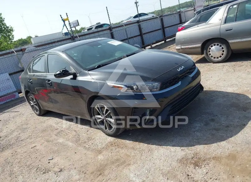 2022 KIA Forte фото