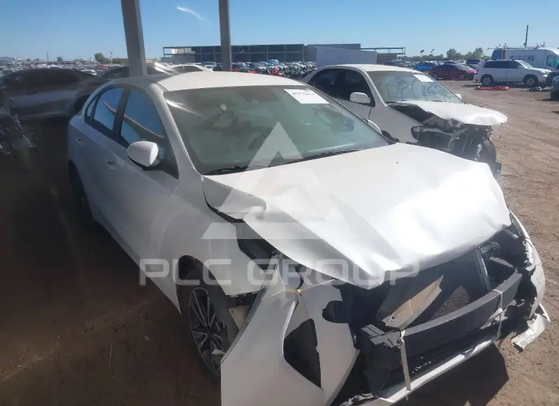 2022 KIA Forte фото