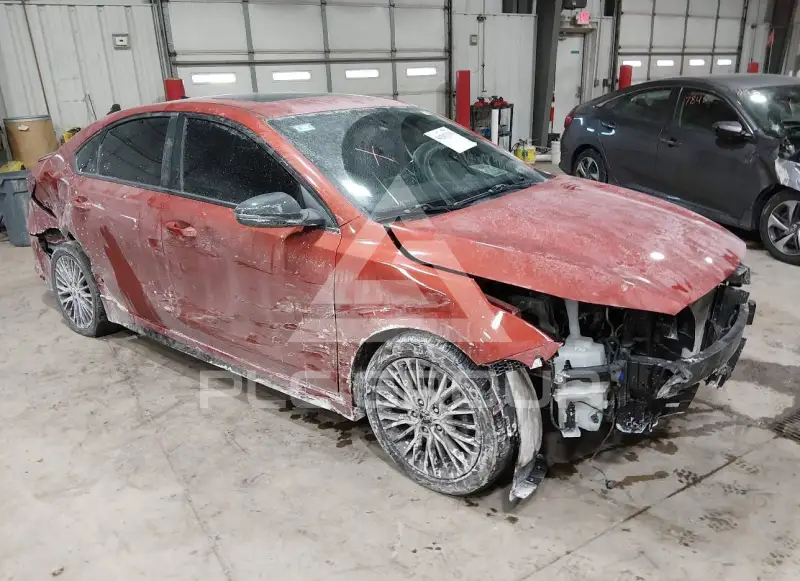 2022 KIA Forte фото