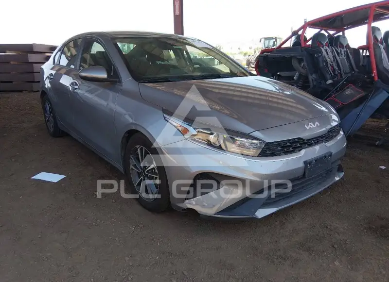 2022 KIA Forte фото