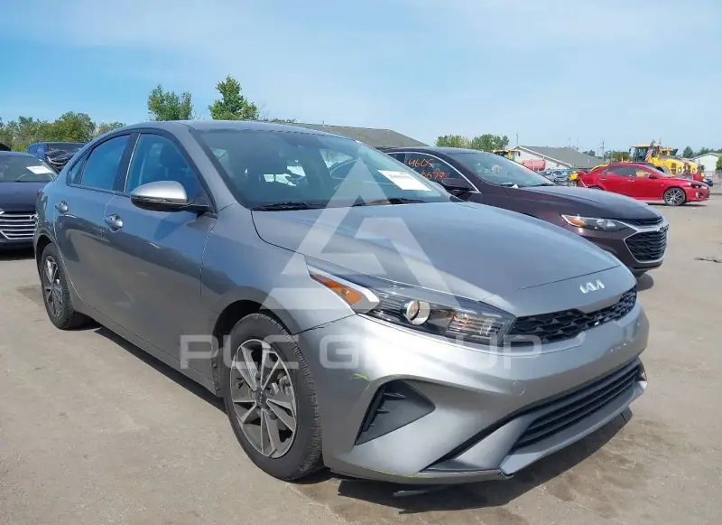 2022 KIA Forte фото