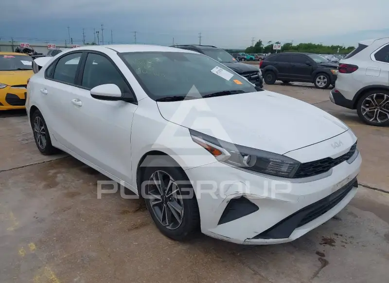 2022 KIA Forte фото