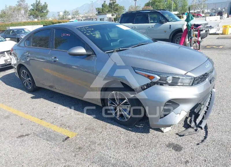 2022 KIA Forte photo