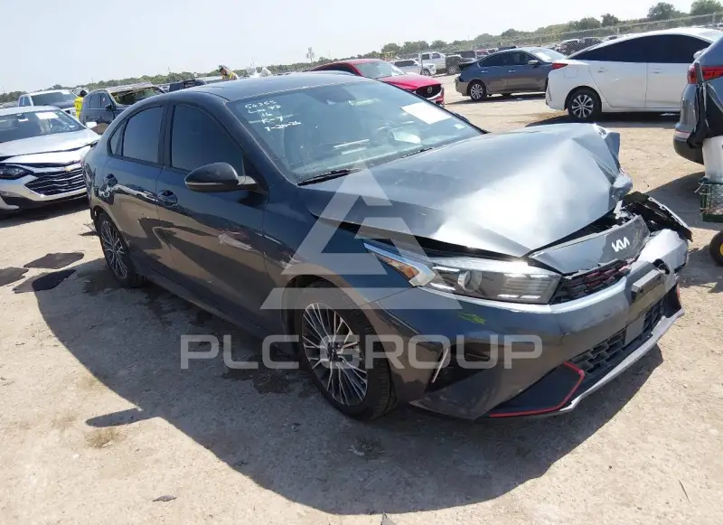 2022 KIA Forte photo