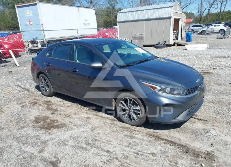2022 KIA Forte фото