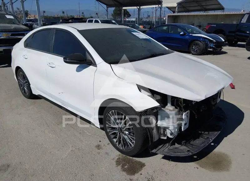 2022 KIA Forte photo