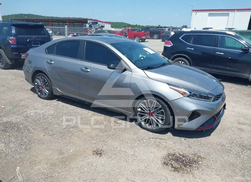 2022 KIA Forte photo