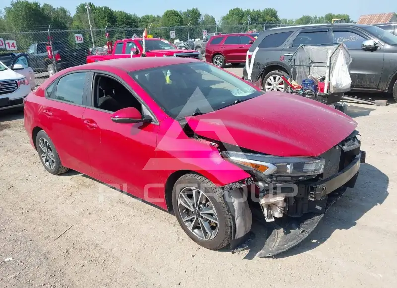 2022 KIA Forte фото