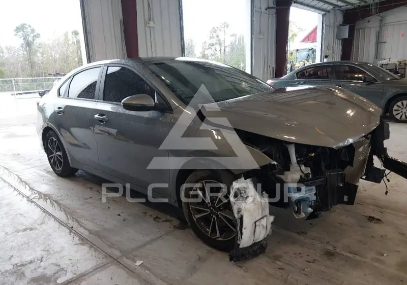2022 KIA Forte фото