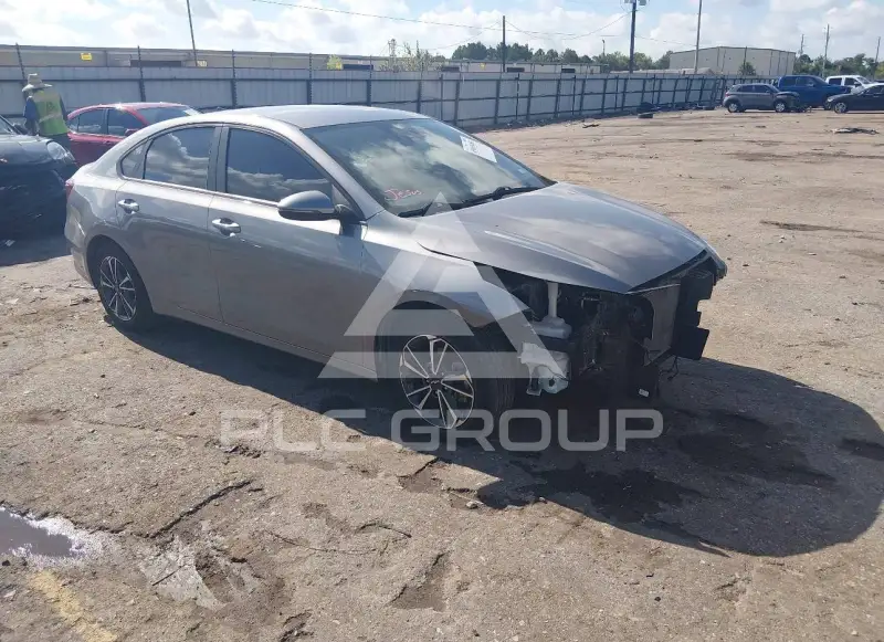 2022 KIA Forte фото