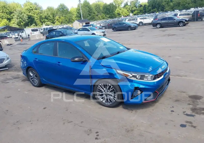 2022 KIA Forte фото
