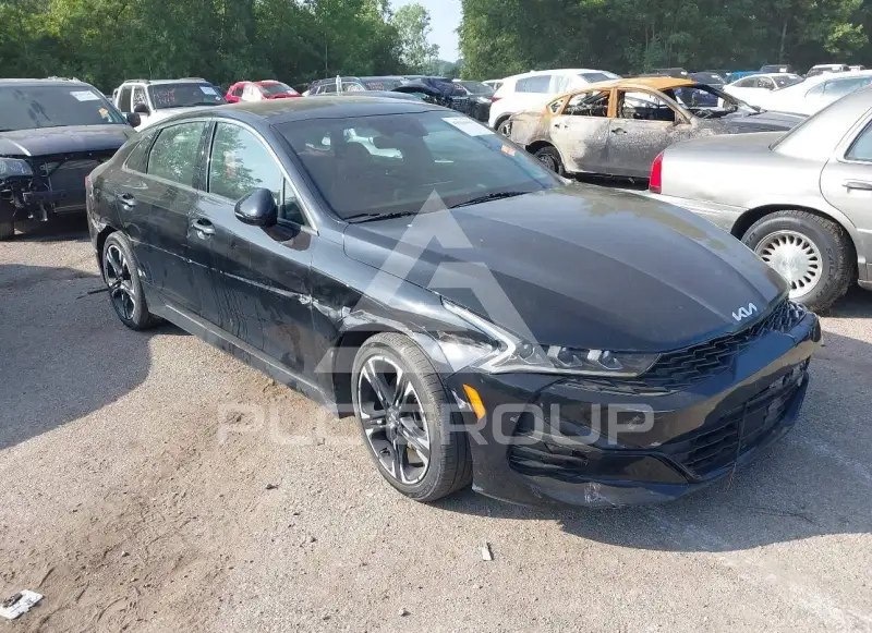 2022 KIA K5 photo